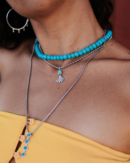 Itotia Turquoise Necklace: Stainless steel 22-24"
