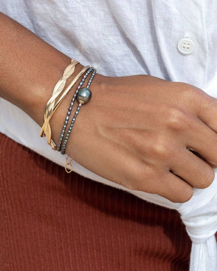 Dainty Black Pearl Bracelet - Maile