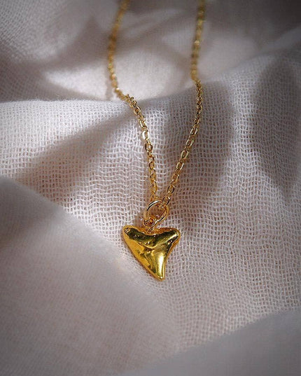Petite Gold Shark Tooth Necklace - Mano Petite: 16 Inches