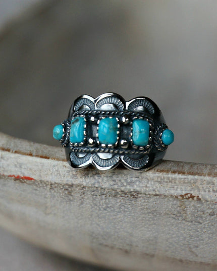 Asia Turquoise Ring: 8