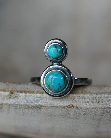 Arc Turquoise Ring